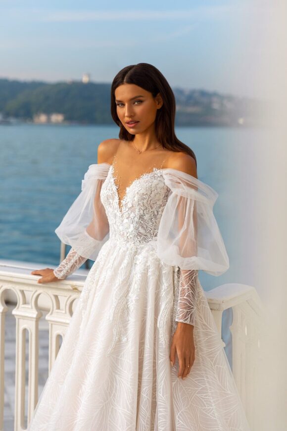 Princess Off Shoulders Dress with Puffy Sleeves