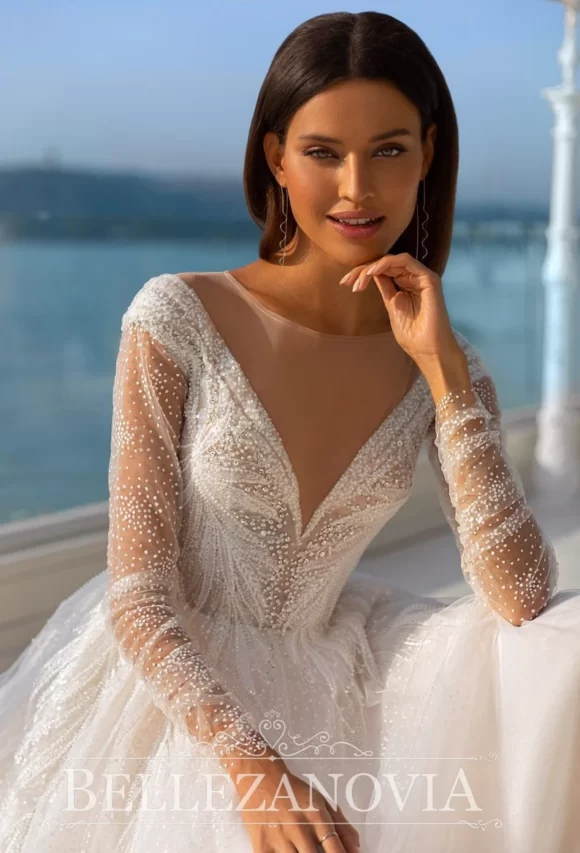 A-line glittery wedding dress with train