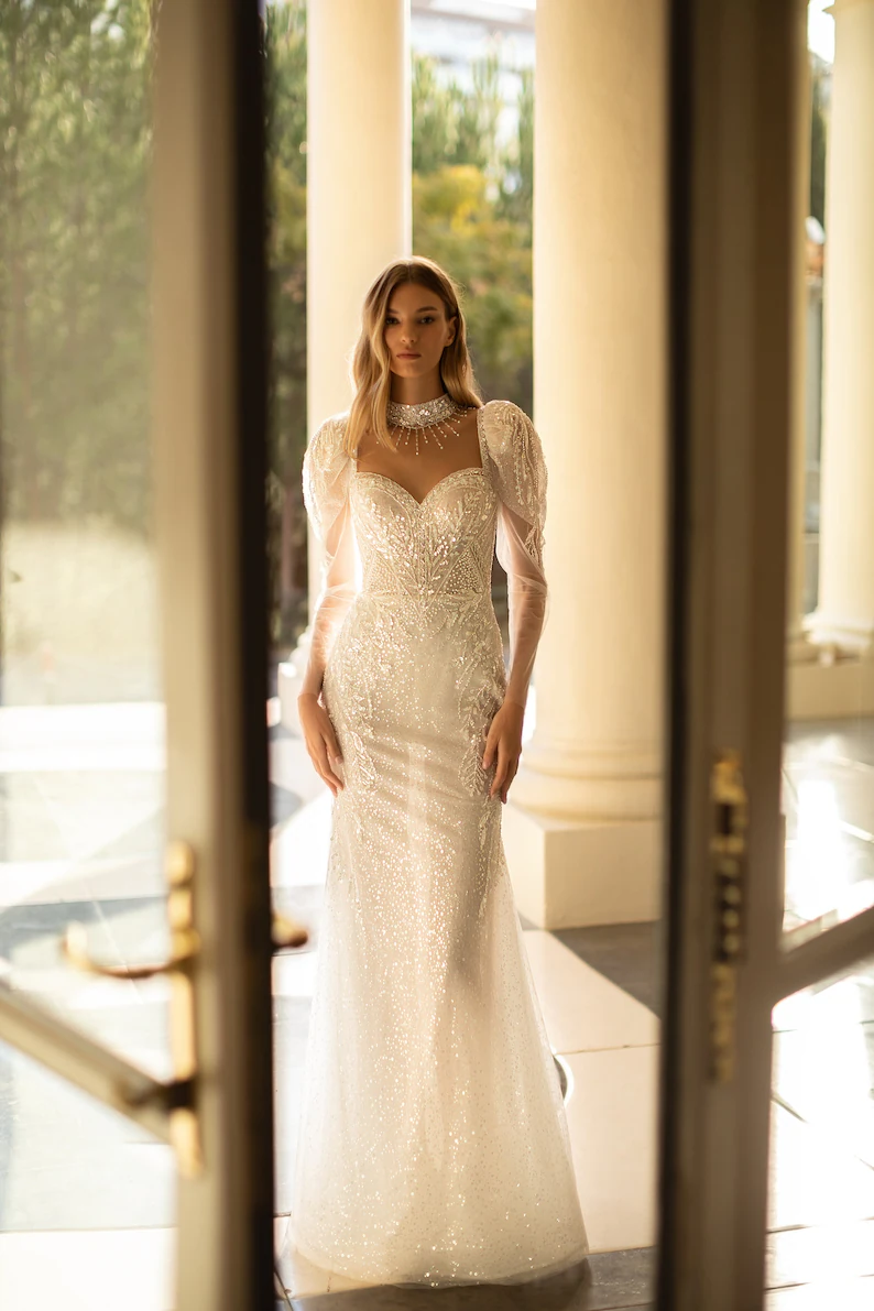 Sparkly mermaid wedding dress - BellezaNovia.com || Affordable and beautiful wedding dresses and veils Sparkly mermaid wedding dress - BellezaNovia.com || Affordable and beautiful wedding dresses and veils